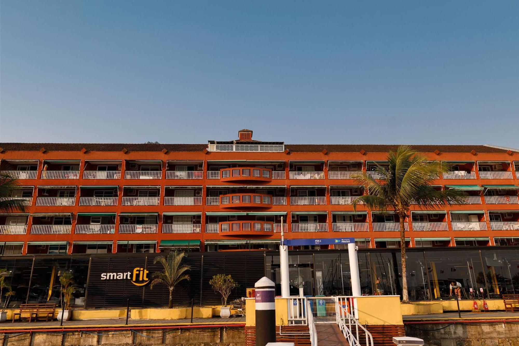 أنجرا دوس ريس Mares Suites By Angra Beach - Piratas Residence المظهر الخارجي الصورة